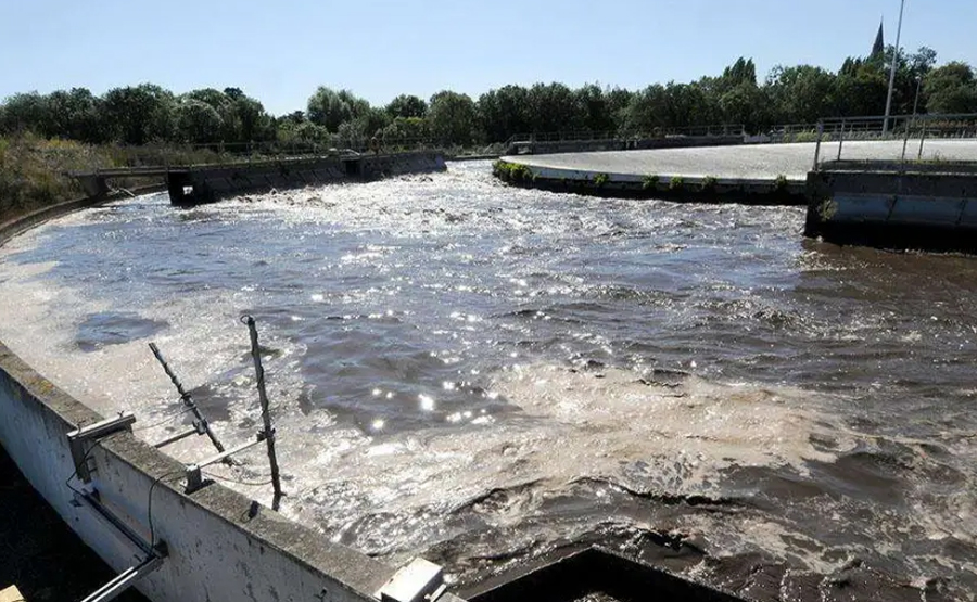 污泥脫水機(jī)使用過(guò)程中注意些什么?(圖1) undefined